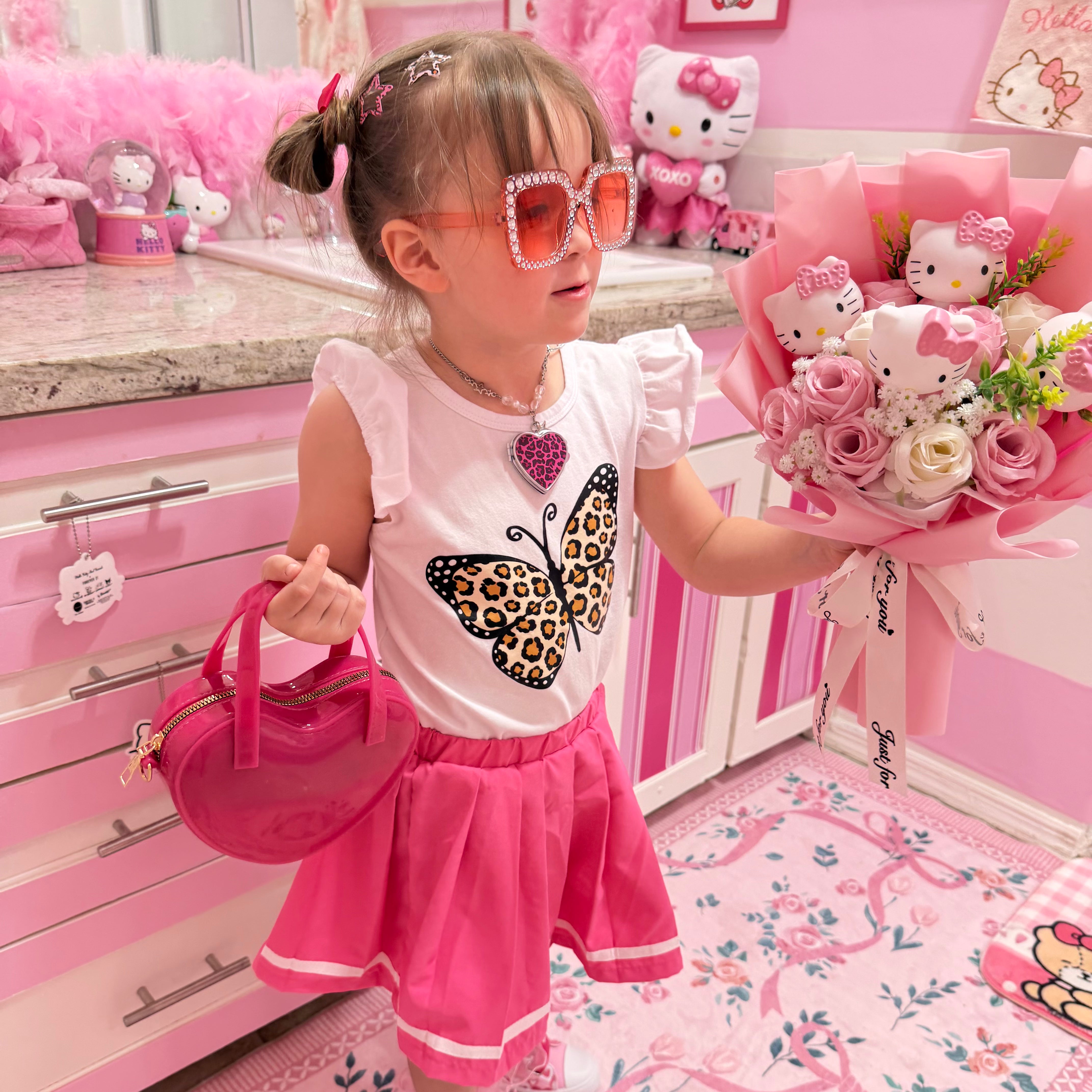 Heart Shaped Little Girl Purse & Sunglasses Gift Box | Mini Purse for Girls Ages 3–6 | Kids Purse Children Dress Up Purse